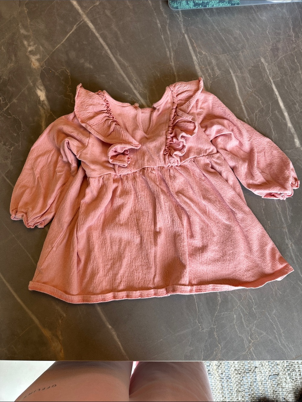 H&M Pink Ruffle Long-Sleeve Top - Picture 2 of 3